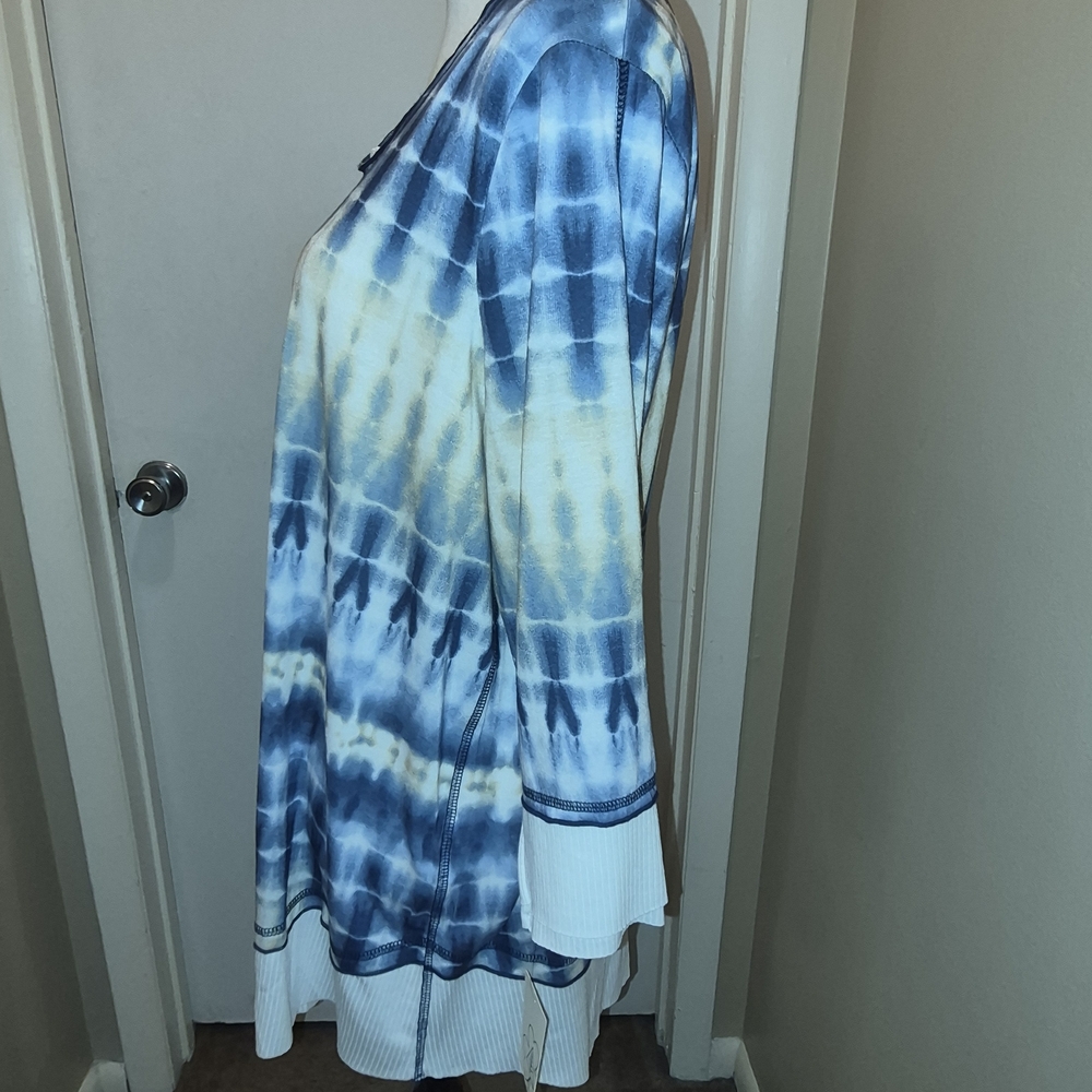 Clover + Pine Tie-Dye Long Sleeve Top - Picture 6 of 11